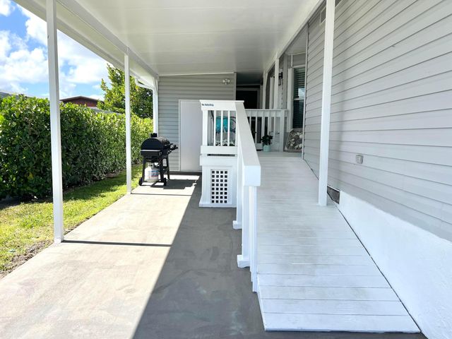 7971 SE Homestead Avenue, Hobe Sound, FL 33455