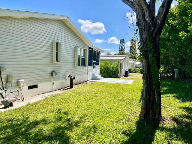 7971 SE Homestead Avenue, Hobe Sound, FL 33455