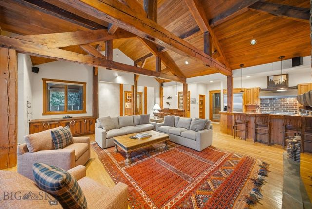 2700 Beaver Creek Road, Gallatin Gateway, MT 59730