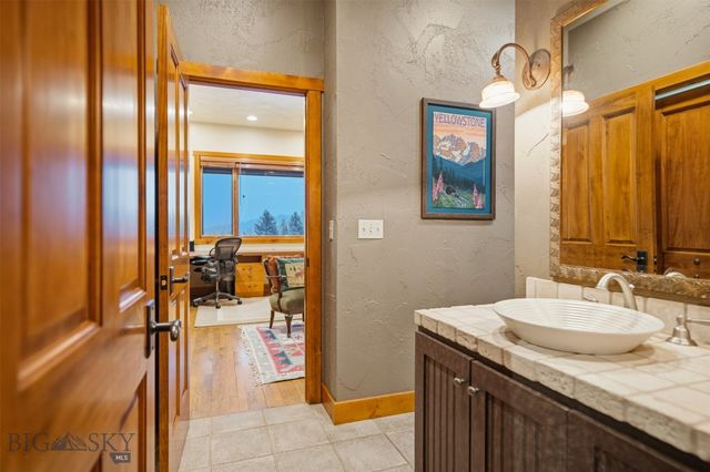 2700 Beaver Creek Road, Gallatin Gateway, MT 59730