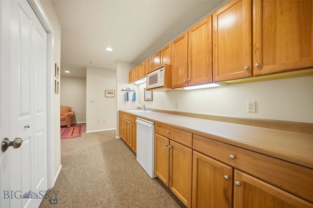 2700 Beaver Creek Road, Gallatin Gateway, MT 59730