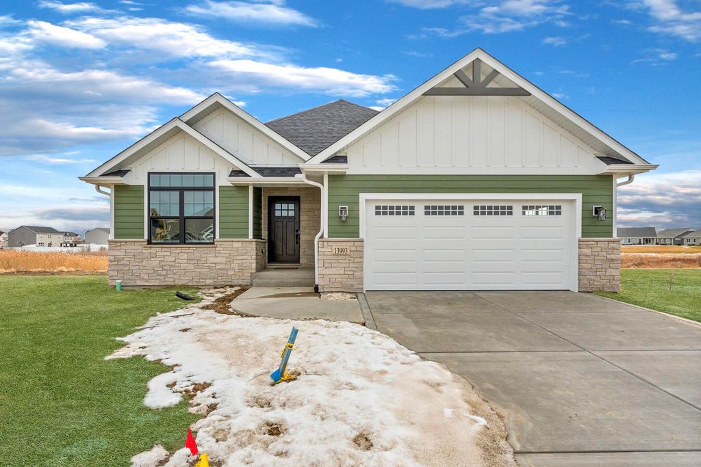 13993 Blue Sky Court, Dyer, IN 46311