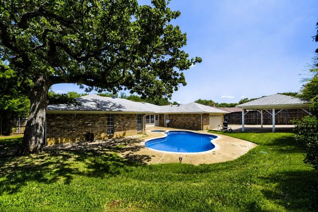 3712 Greenbriar Court, Colleyville, TX 76034