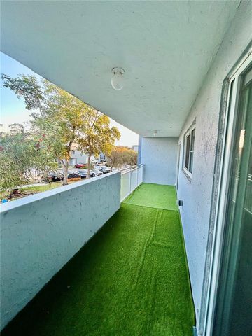 9375 Fontainebleau Blvd L217, Miami, FL 33172