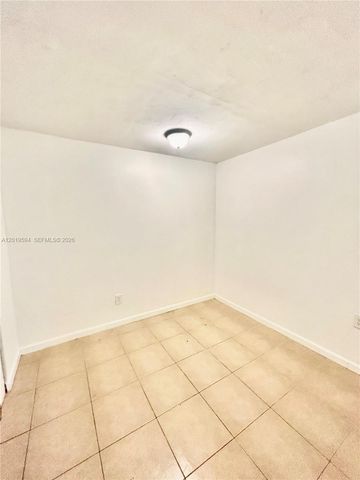 9375 Fontainebleau Blvd L217, Miami, FL 33172