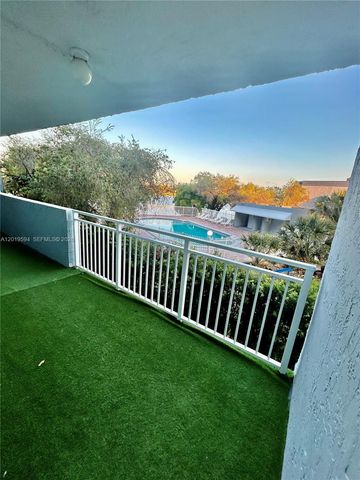 9375 Fontainebleau Blvd L217, Miami, FL 33172
