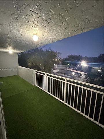 9375 Fontainebleau Blvd L217, Miami, FL 33172