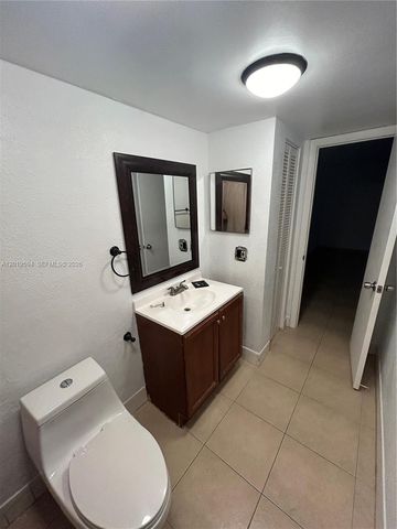 9375 Fontainebleau Blvd L217, Miami, FL 33172