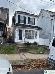 2342 Forest Street, Wilson Boro, PA 18042
