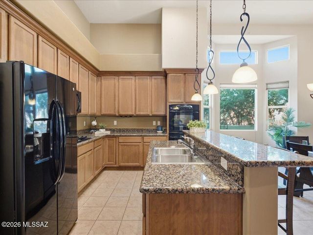 5128 S Hannah Heather Place, Tucson, AZ 85747