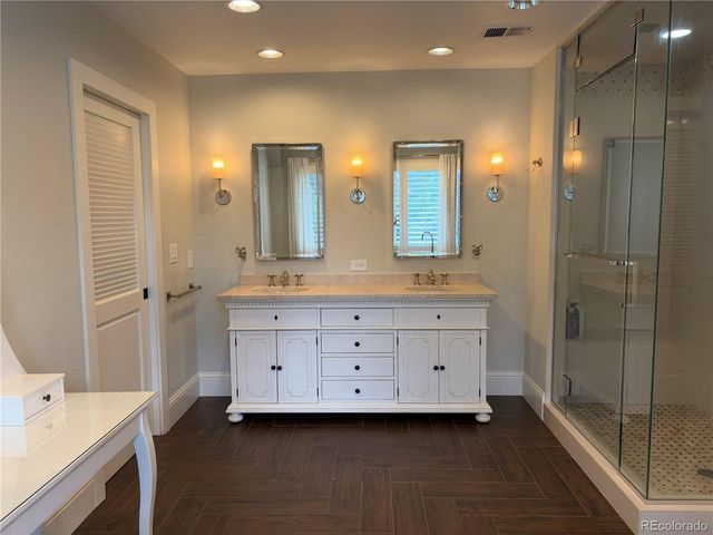 10201 Prestwick Trl, Lone Tree, CO 80124