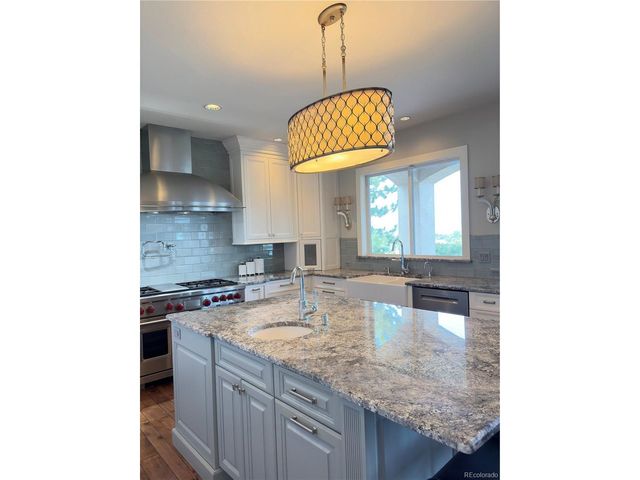 10201 Prestwick Trl, Lone Tree, CO 80124
