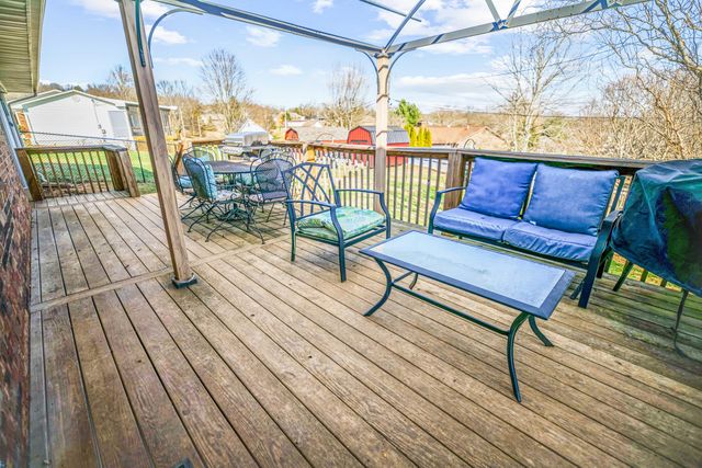 123 Brookhaven Drive, Somerset, KY 42501