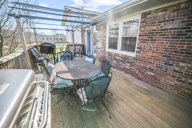 123 Brookhaven Drive, Somerset, KY 42501