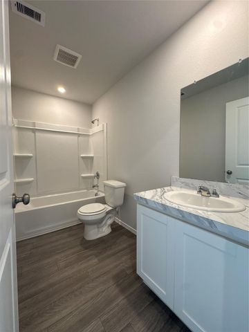 227 Road 5821, Cleveland, TX 77327
