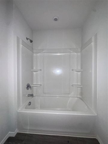 227 Road 5821, Cleveland, TX 77327