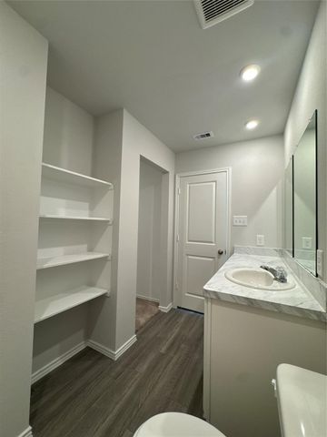 227 Road 5821, Cleveland, TX 77327