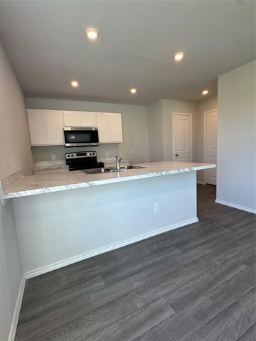 227 Road 5821, Cleveland, TX 77327