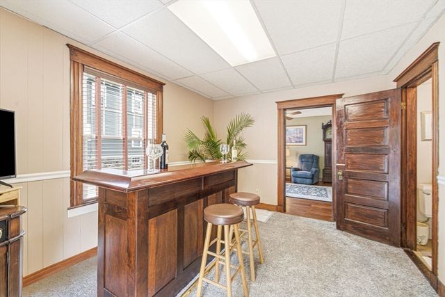 83 Grand St, Reading, MA 01867