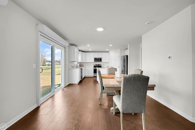 54470 Heron Circle, Chesterfield Twp, MI 48047