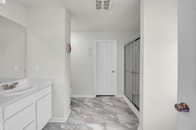 54470 Heron Circle, Chesterfield Twp, MI 48047