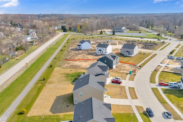 54470 Heron Circle, Chesterfield Twp, MI 48047