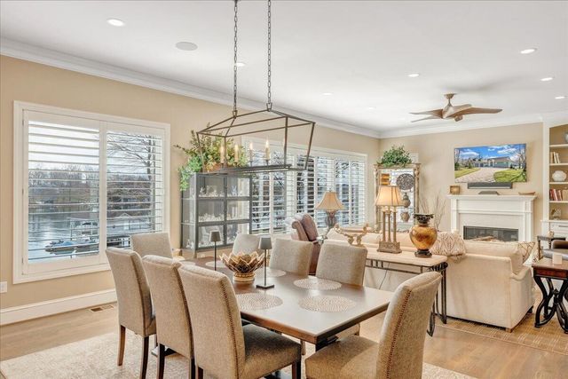 65 Birdie LN, Penhook, VA 24137