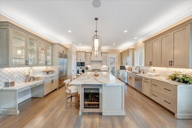 65 Birdie LN, Penhook, VA 24137