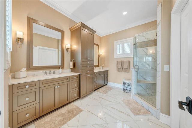 65 Birdie LN, Penhook, VA 24137