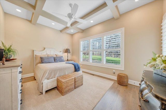 65 Birdie LN, Penhook, VA 24137