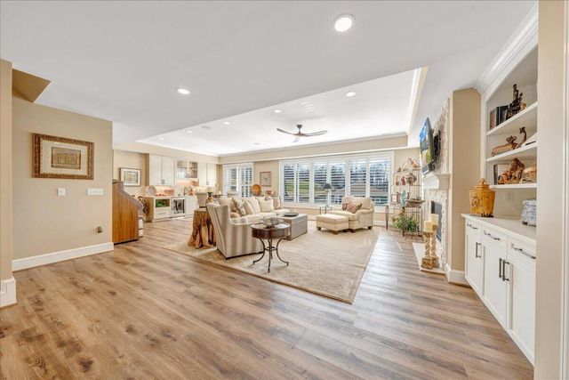 65 Birdie LN, Penhook, VA 24137