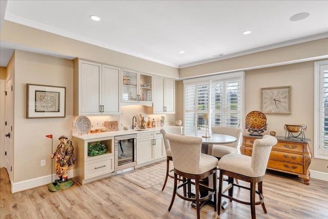 65 Birdie LN, Penhook, VA 24137