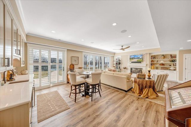 65 Birdie LN, Penhook, VA 24137