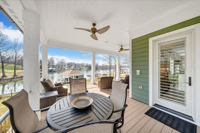 65 Birdie LN, Penhook, VA 24137