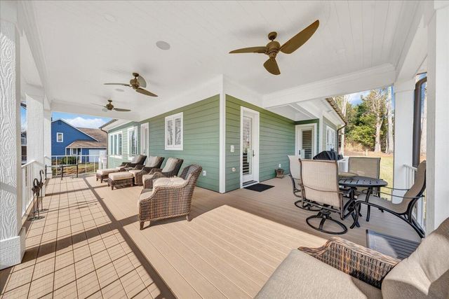 65 Birdie LN, Penhook, VA 24137