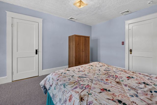 663 Amory Street, Manchester, NH 03102