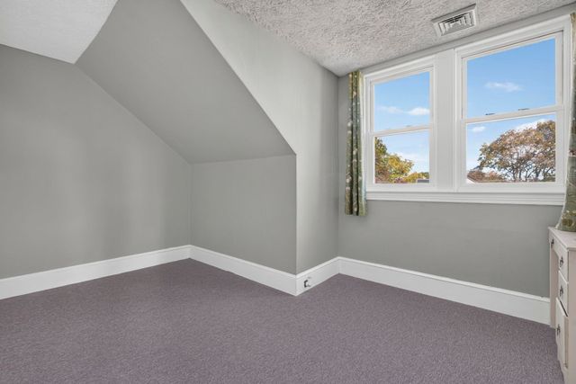 663 Amory Street, Manchester, NH 03102