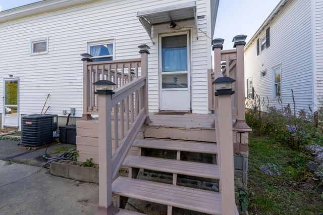 663 Amory Street, Manchester, NH 03102