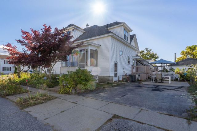 663 Amory Street, Manchester, NH 03102