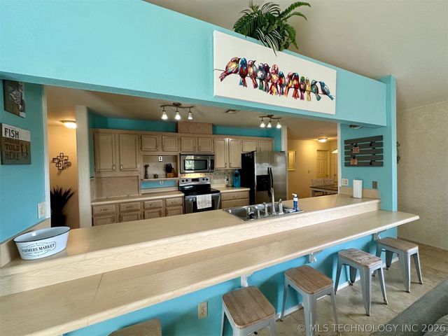 3684 Comanche Drive, Kingston, OK 73439