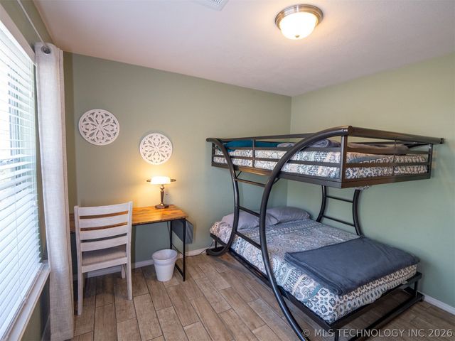 3684 Comanche Drive, Kingston, OK 73439