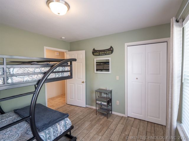 3684 Comanche Drive, Kingston, OK 73439