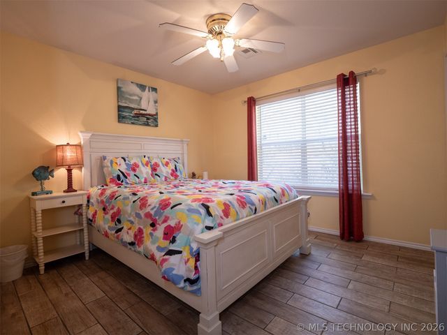 3684 Comanche Drive, Kingston, OK 73439