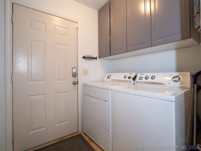 3684 Comanche Drive, Kingston, OK 73439