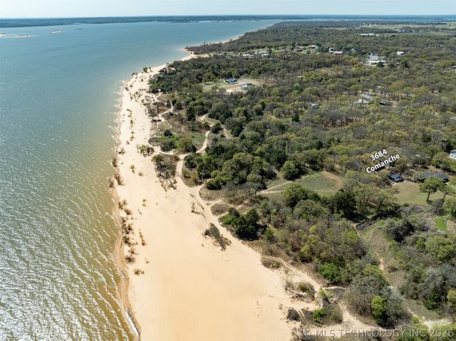 3684 Comanche Drive, Kingston, OK 73439