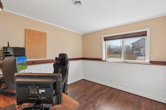 37915 Gerald Avenue, North Branch, MN 55056