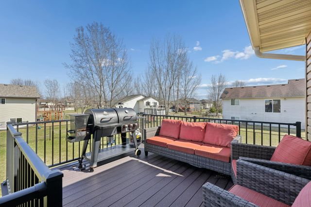 37915 Gerald Avenue, North Branch, MN 55056