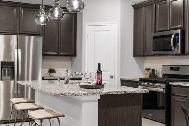 5006 Mesa Cove Drive, Katy, TX 77493