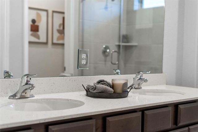 5006 Mesa Cove Drive, Katy, TX 77493