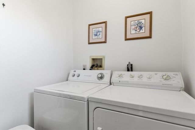 1403 Lexington Drive, Cecil, PA 15055